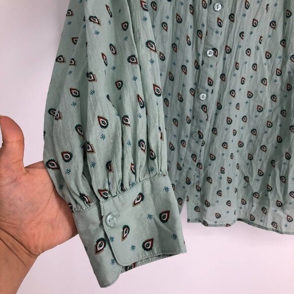 Reitmans Light Sage Green Small Paisley Patterned Button Up Long Sleeve Shirt 2X - Picture 9 of 16